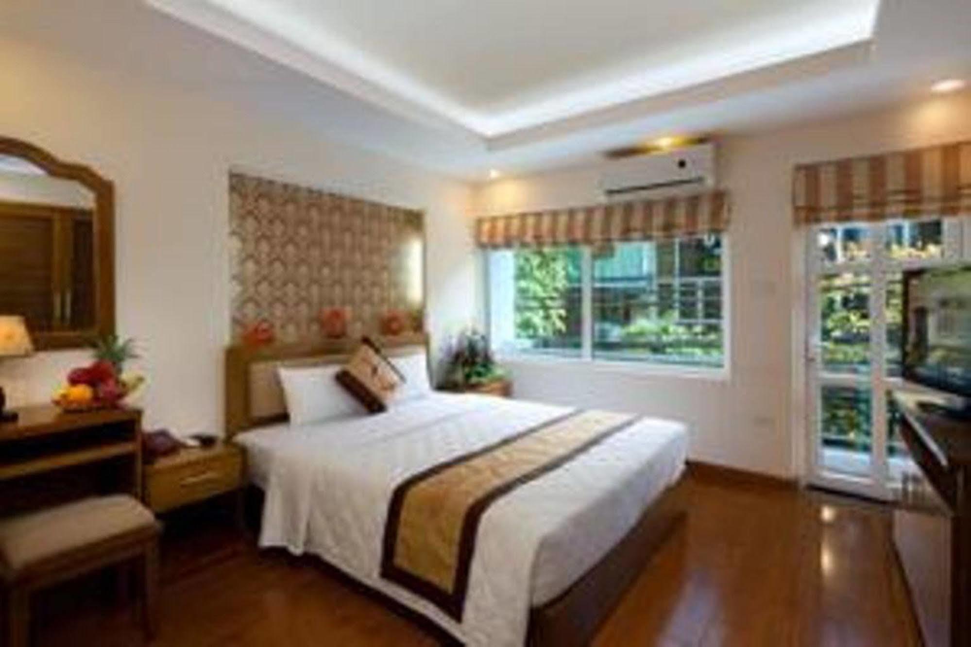 Lam Bao Long Hotel Hue Esterno foto